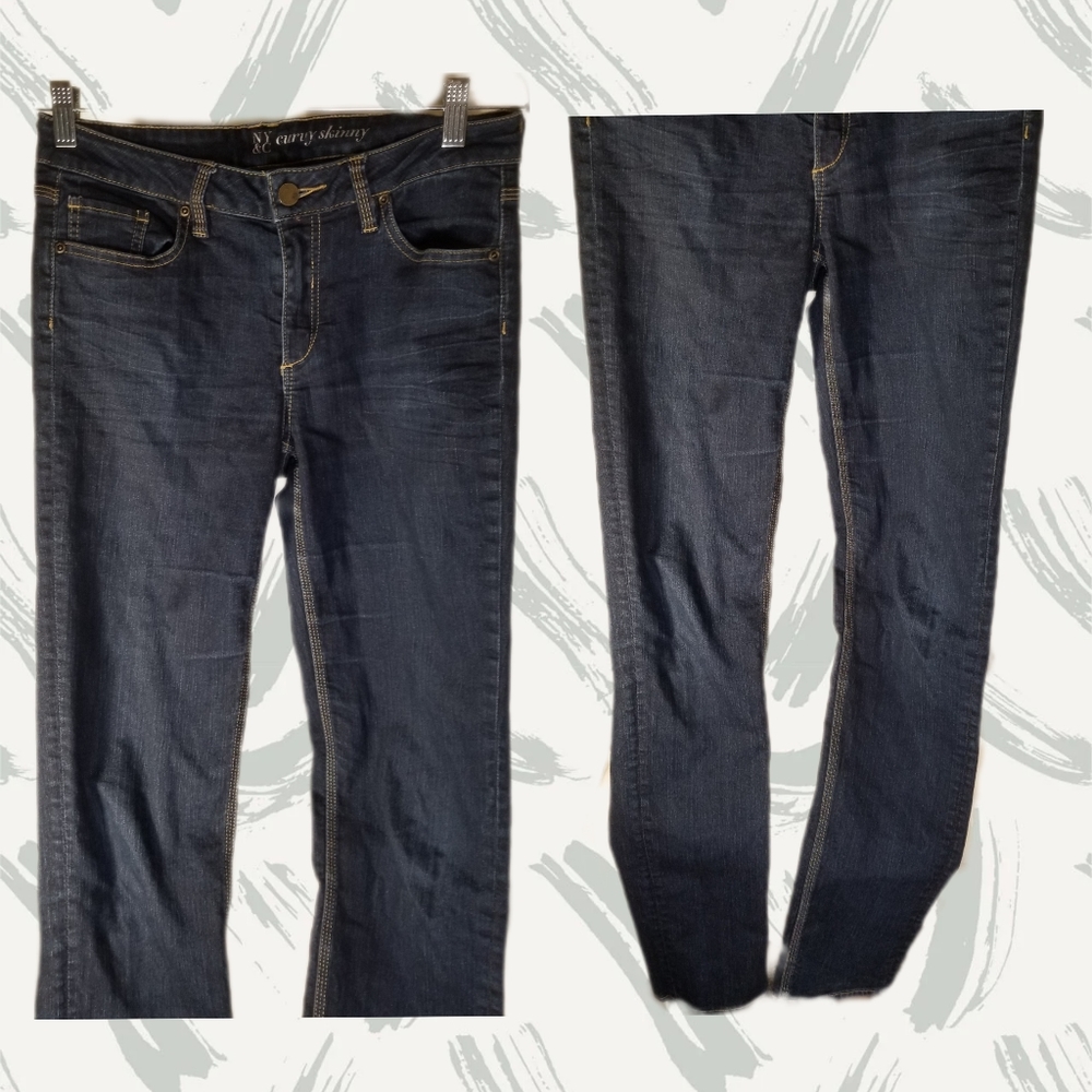 NY&Co Curvy Skinny Jeans size 6 tall